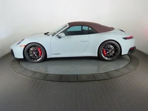 Certified 2025 Porsche 911 Carrera 4 GTS AWD/4WD image 2