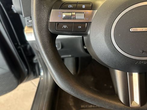 Used 2024 Hyundai Kona SE FWD image 10