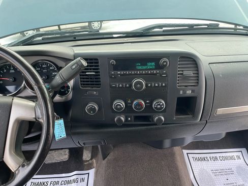 Used 2009 GMC Sierra 1500 SLE w/ Power Pack Plus image 18