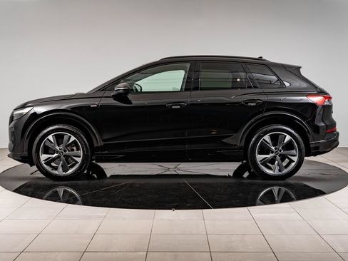 Used 2023 Audi Q4 e-tron Premium Plus w/ Premium Plus AWD/4WD image 5