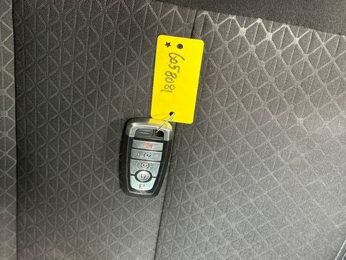 Used 2024 Ford Escape Active image 20