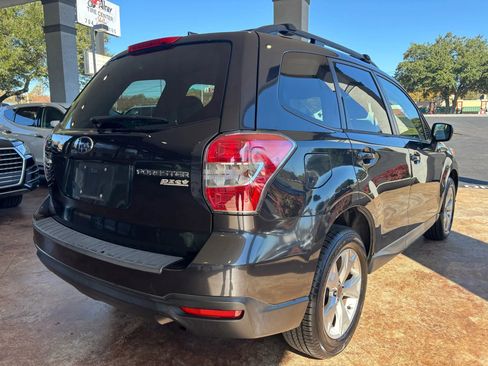 Used 2016 Subaru Forester 2.5i Premium image 6