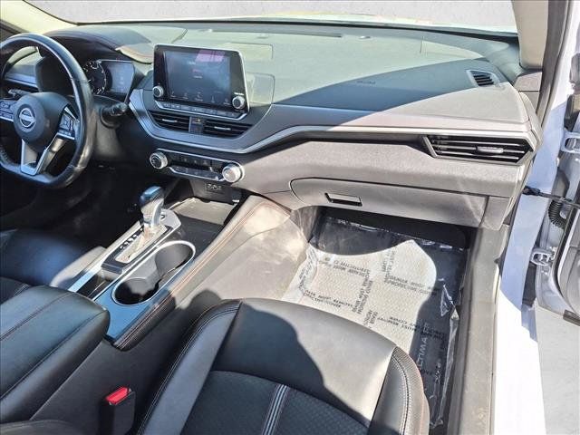 Used 2024 Nissan Altima 2.5 SR FWD image 20