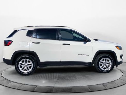 Used 2021 Jeep Compass Sport image 6