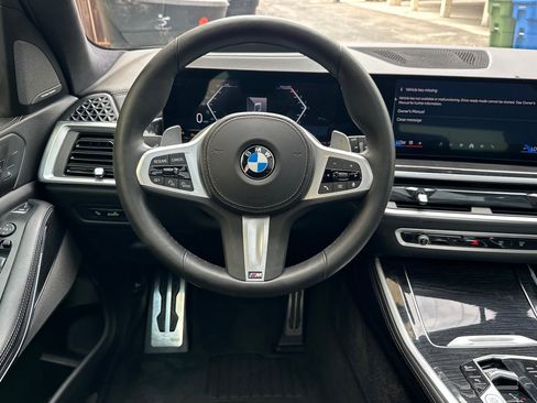 Used 2024 BMW X5 sDrive40i w/ M Sport Package RWD image 13