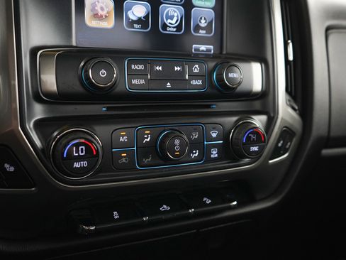 Used 2018 Chevrolet Silverado 1500 LT w/ All Star Edition image 22