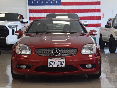 Used 2004 Mercedes-Benz SLK 230 image 2