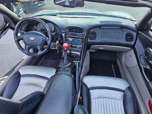 Used 2000 Chevrolet Corvette Base image 21