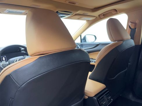 Used 2024 Lexus NX 250 FWD w/ Cold Area Package image 35