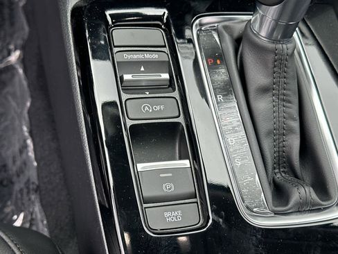 New 2025 Acura Integra image 27