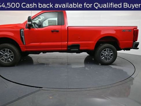 New 2025 Ford F350 XLT image 4