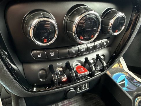 Used 2017 MINI Cooper Clubman ALL4 AWD/4WD image 20