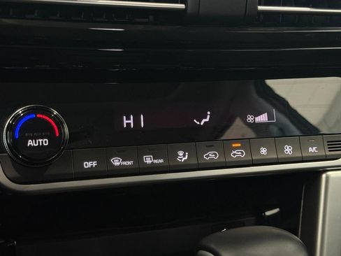 Used 2023 Kia Seltos EX image 35