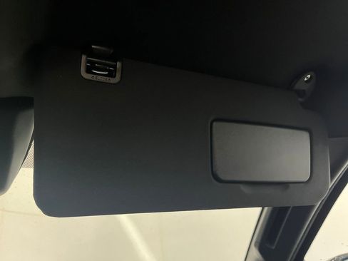 Used 2025 Toyota Tacoma SR5 image 83