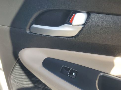 Certified 2022 Hyundai Santa Fe SEL w/ Convenience Package image 43