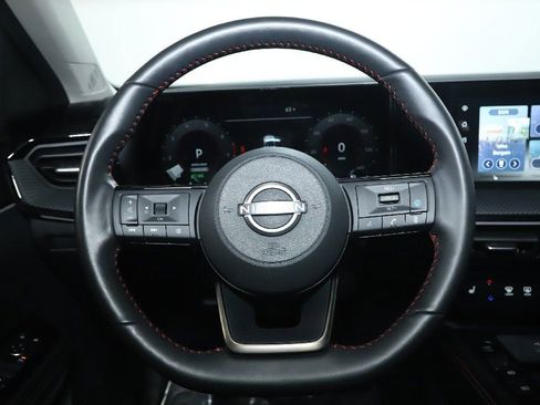 Certified 2025 Nissan Kicks SR w/ SR Premium Package image 24