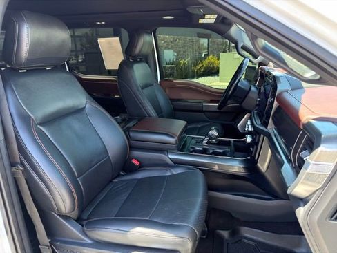 Used 2022 Ford F150 Lariat w/ Equipment Group 502A High AWD/4WD image 31