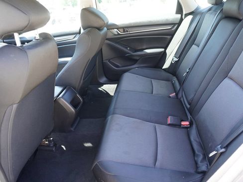 Used 2021 Honda Accord Hybrid image 18