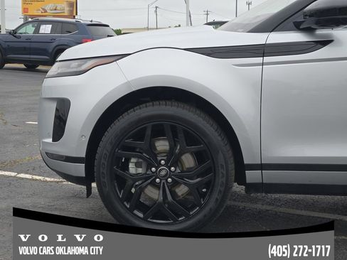 Used 2020 Land Rover Range Rover Evoque SE AWD/4WD image 6