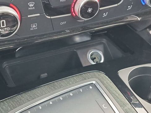 Used 2019 Audi Q7 3.0T Premium w/ Convenience Package AWD/4WD image 29
