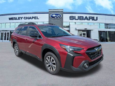Certified 2025 Subaru Outback Premium image 2