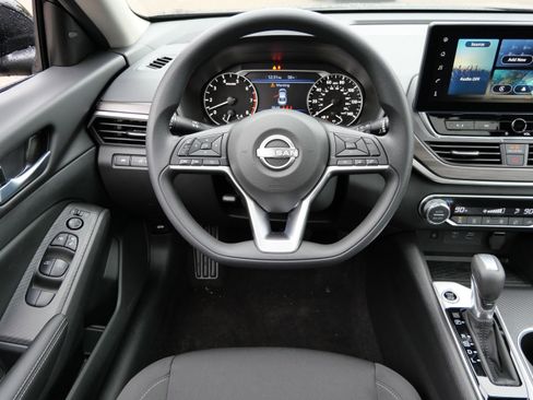 New 2025 Nissan Altima 2.5 SV w/ SV Special Edition Package image 8