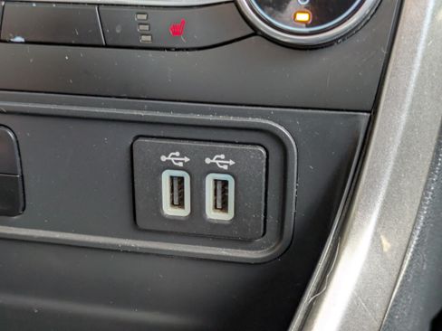 Used 2021 Ford EcoSport SE w/ SE Convenience Package FWD image 25