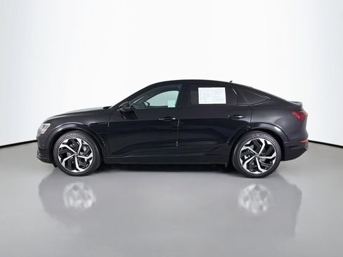 Certified 2024 Audi Q8 e-tron Prestige w/ Prestige Package AWD/4WD image 4