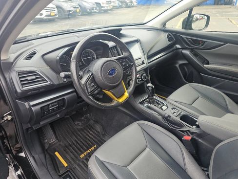 Used 2021 Subaru Crosstrek 2.5i Sport w/ Moonroof Package image 12