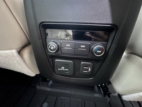 Certified 2024 Buick Enclave Essence w/ Experience Buick Package AWD/4WD image 20