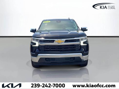 Used 2025 Chevrolet Silverado 1500 LT w/ Protection Package AWD/4WD image 2