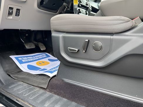 Used 2016 Ford F150 XLT w/ Equipment Group 302A Luxury image 22