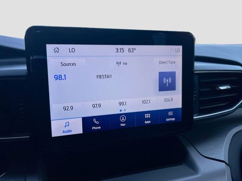 Used 2023 Ford Explorer XLT w/ Equipment Group 202A RWD image 15