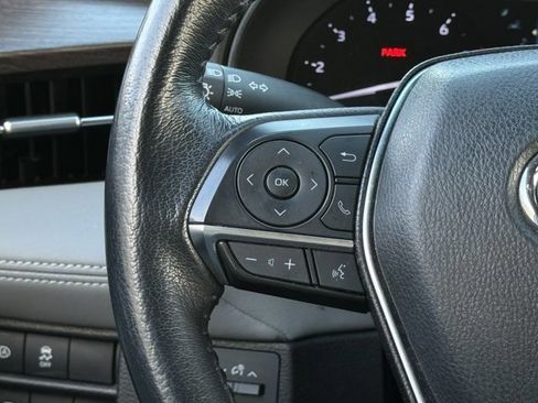 Used 2019 Toyota Avalon XLE image 14