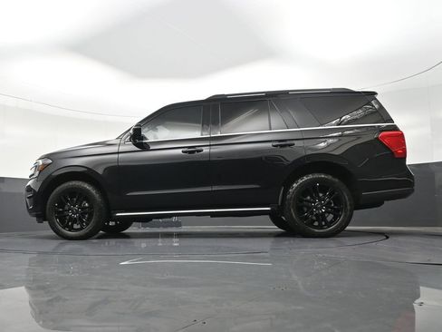 Used 2022 Ford Expedition XLT RWD image 24