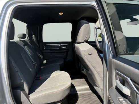Used 2022 RAM 2500 Big Horn w/ Night Edition AWD/4WD image 8