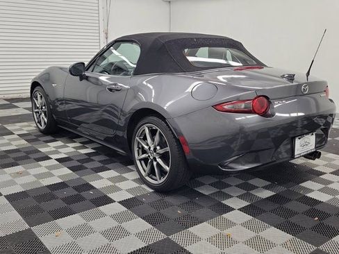 Used 2023 MAZDA MX-5 Miata Grand Touring image 4