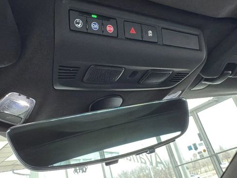 Used 2022 Chevrolet Corvette Stingray Premium Conv image 17