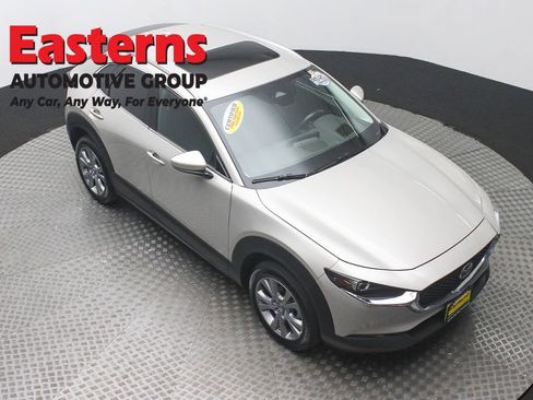 Used 2024 MAZDA CX-30 AWD 2.5 S w/ Premium Package image 3
