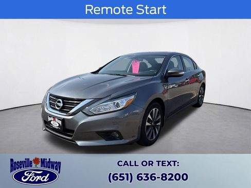 Used 2016 Nissan Altima 2.5 SL w/ 2.5 Technology Package FWD image 3