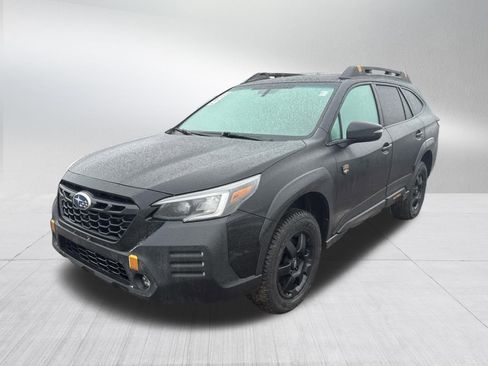 Used 2022 Subaru Outback Wilderness image 2
