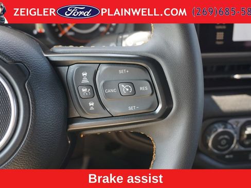 Used 2024 Jeep Wrangler Sport AWD/4WD image 19