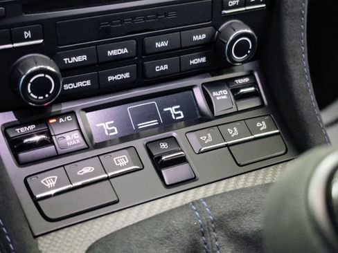 Used 2024 Porsche 718 Cayman GT4 RS image 21