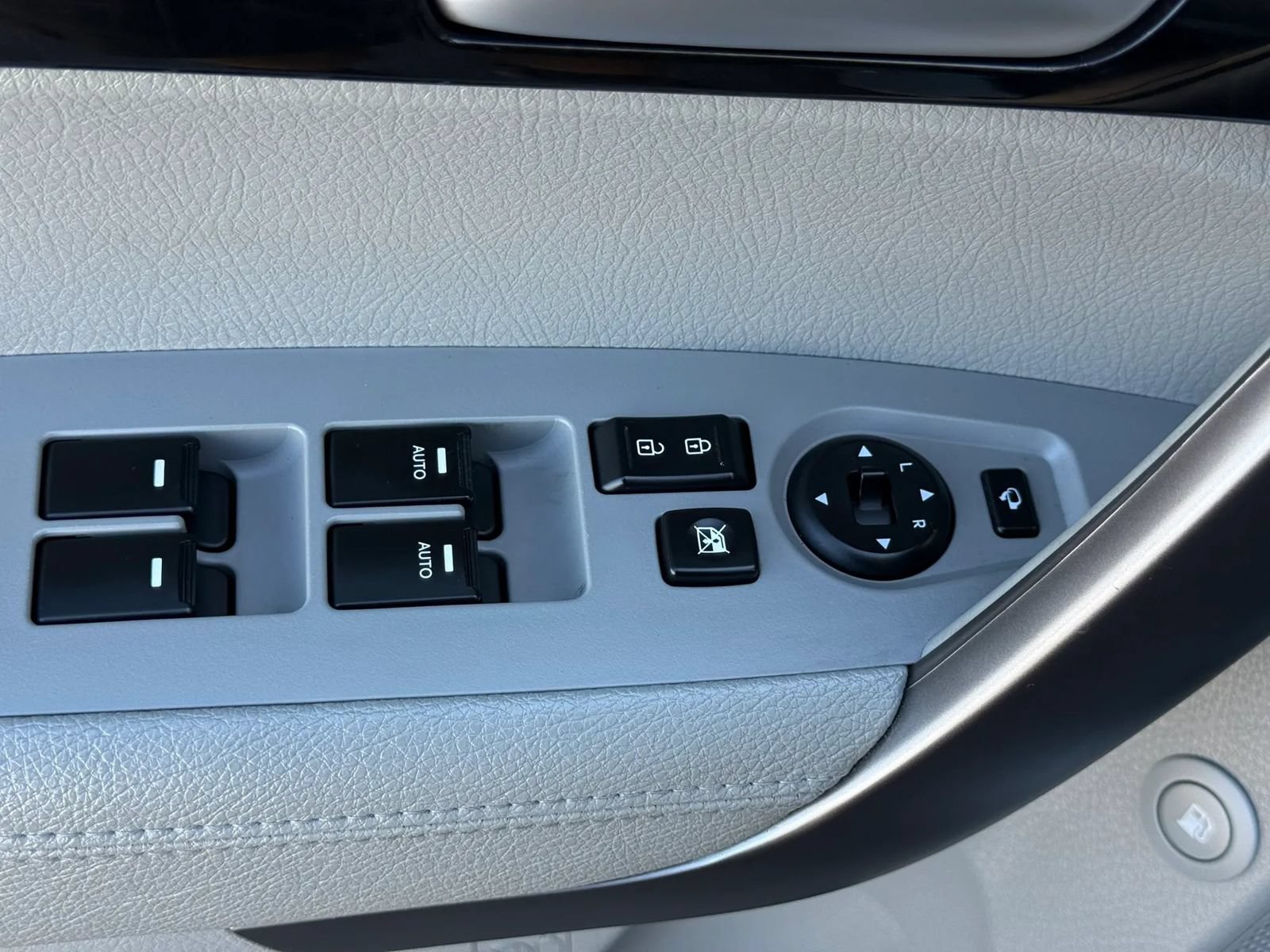 Used 2015 Kia Sorento SX AWD/4WD image 14