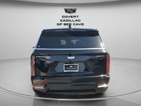 New 2026 Cadillac Escalade IQL Luxury w/ LPO, Floor Liner Package image 8