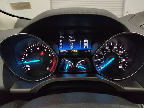 Used 2018 Ford Escape SE w/ SE Sync 3 Package image 23