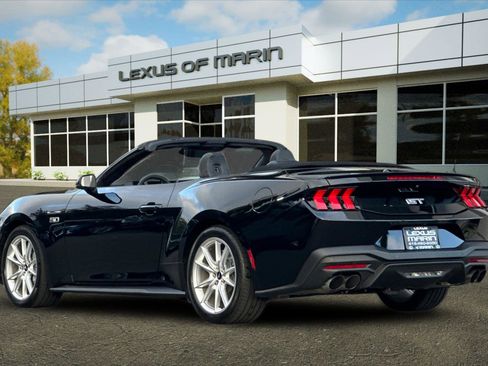 Used 2024 Ford Mustang GT Premium image 3