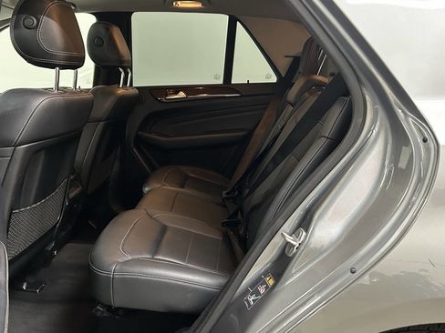 Used 2015 Mercedes-Benz ML 250 BlueTEC 4MATIC w/ Premium 1 Package image 25