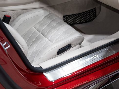 Used 2020 Mercedes-Benz AMG GT C image 27
