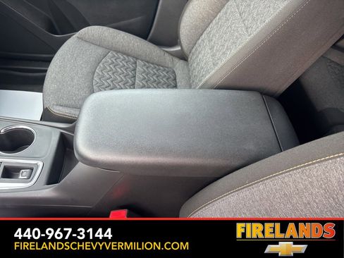Used 2023 Chevrolet Equinox LT image 24